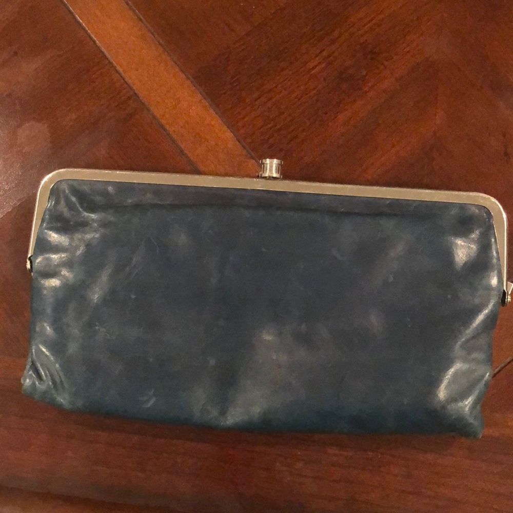 Women’s HOBO Lauren Clutch (wallet)